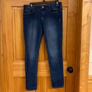 No Boundaries Skinny Jeans